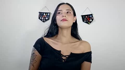 lyla online show from February 17, 3:17 am