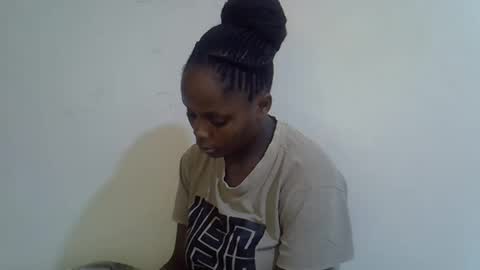 lyn_anna online show from April 13, 10:16 am