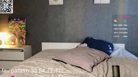 Maddy redhead  Kate black online show from April 4, 1:37 am