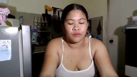 madelline2001 online show from June 27, 3:07 pm