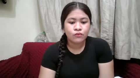 madelline2001 online show from June 14, 9:09 am