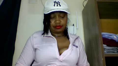 magdalinemus online show from July 5, 7:03 am