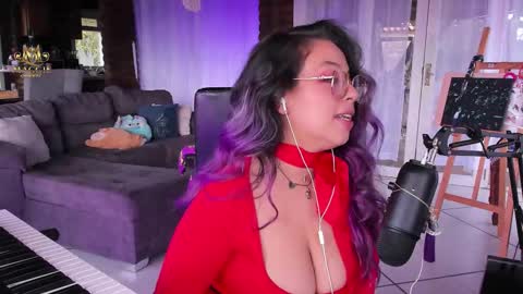 Luna online show from October 1, 9:09 pm