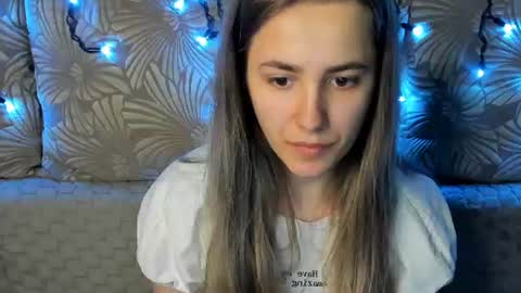 Maggie online show from June 28, 1:34 am