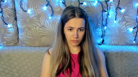 Maggie online show from June 6, 3:46 am