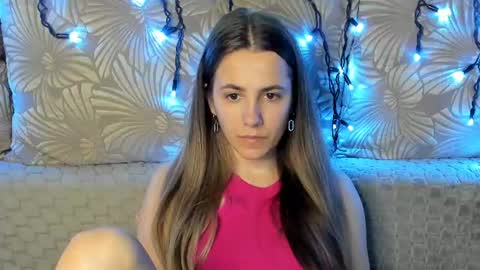 Maggie online show from June 25, 3:28 am