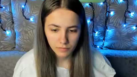 Maggie online show from June 30, 1:38 am