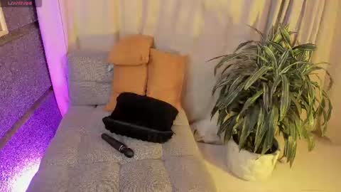 maha_walton online show from July 12, 3:40 am