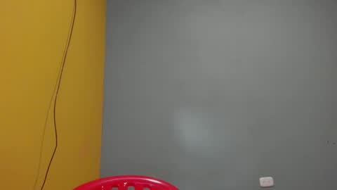 Mahiia online show from November 9, 9:44 pm