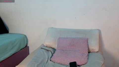 Maki online show from February 15, 9:14 pm