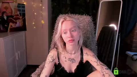 Malena online show from November 14, 10:26 am