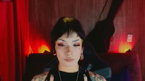   online show from July 12, 6:20 pm