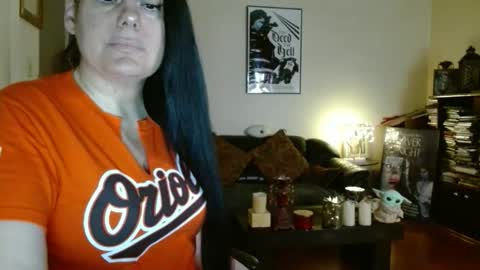 mandaloriangirlsfight online show from April 3, 5:44 pm