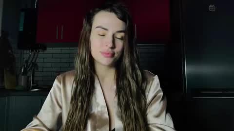 MandiBrooks online show from April 16, 8:41 pm