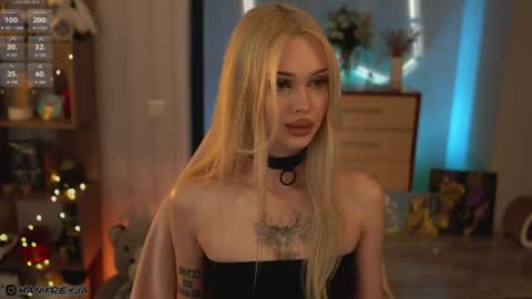 Amelie online show from April 8, 6:10 pm