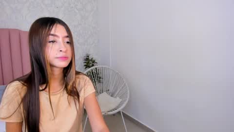 Mara online show from April 25, 12:52 pm