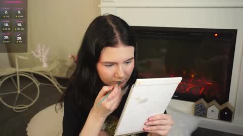 Marcelline online show from February 2, 4:11 am