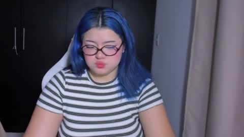 danna online show from June 22, 4:20 am