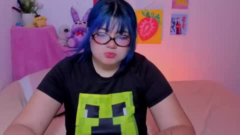 danna online show from July 22, 11:39 pm