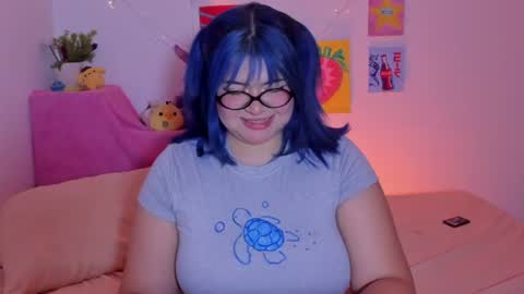 danna online show from June 13, 4:43 am