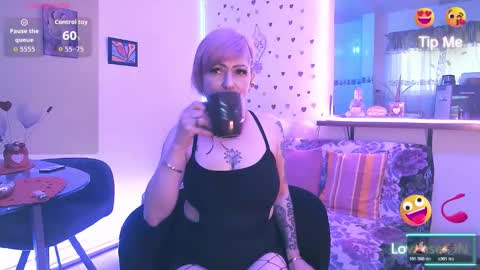 Maria fernanda online show from March 11, 6:21 pm