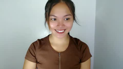 call me maria online show from April 16, 9:53 am