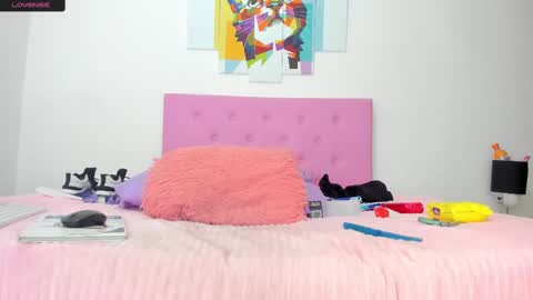 mariam_collins online show from January 3, 2:51 pm