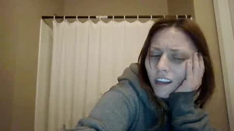 Mariah online show from December 13, 5:38 am