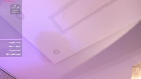 mariana__thompson online show from June 18, 9:14 am