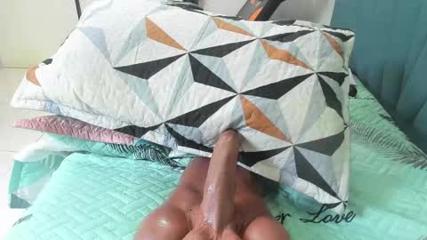 mariana_star1 online show from April 13, 8:15 am