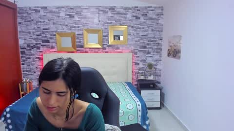 Mariana online show from January 11, 9:25 pm