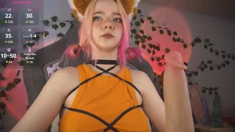 Mariel Gold online show from October 6, 5:24 am