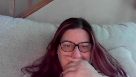 Marie online show from April 17, 6:32 pm