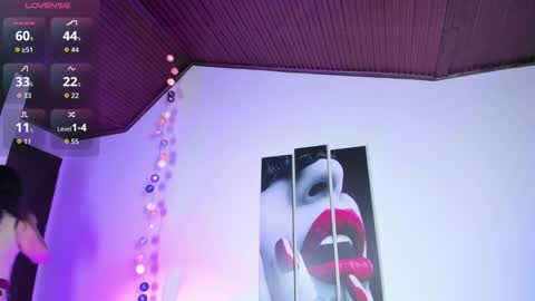 mariia_paulaa online show from March 18, 2:27 am