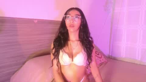 Luna Dulk online show from June 30, 11:10 am