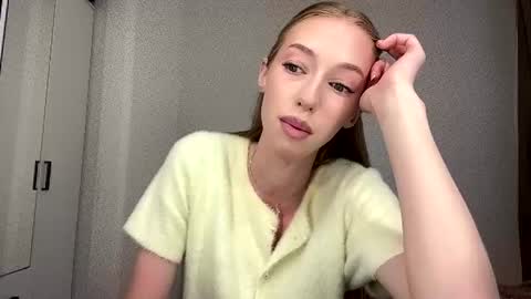 Amelia online show from July 16, 9:36 am