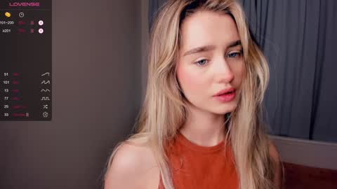 Alivia. online show from December 10, 6:22 am