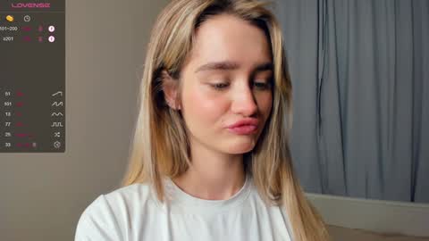 Alivia. online show from December 24, 6:22 am