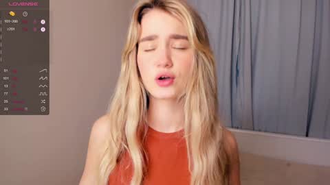 Alivia. online show from December 29, 6:14 am