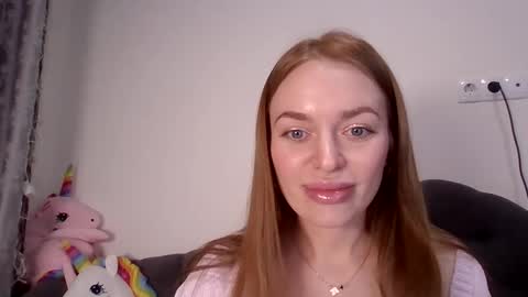 mariwell online show from April 10, 9:10 pm