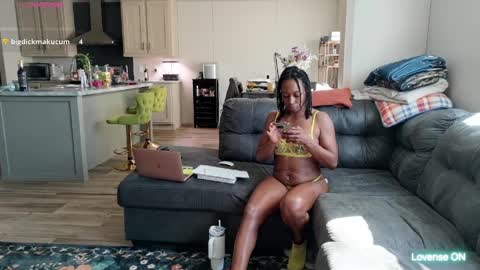 MarleyAquafina online show from April 7, 8:22 pm