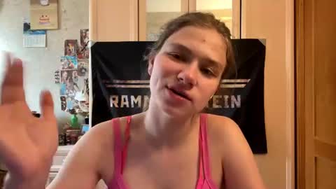 Codi online show from June 29, 3:13 am