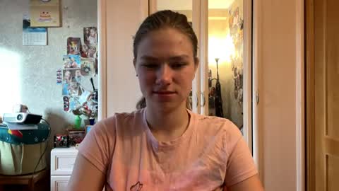 Codi online show from June 17, 3:08 am