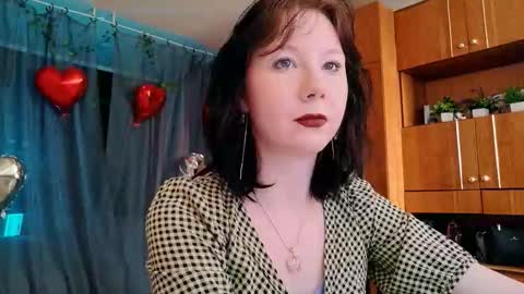 Nancy online show from March 26, 2:19 pm