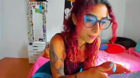 mary online show from April 22, 9:23 pm