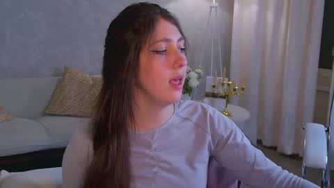 Mary Miller online show from May 30, 10:57 am