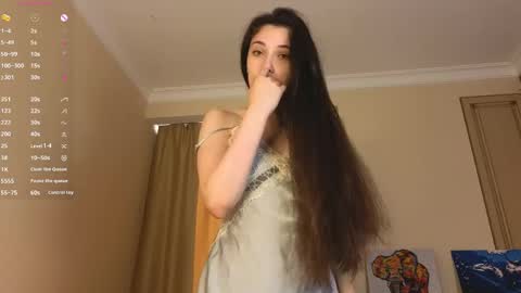 Hi Im Olivia Im new here3 online show from April 30, 3:23 am