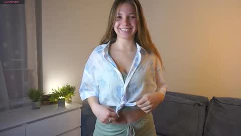 Sunny online show from March 10, 9:19 pm