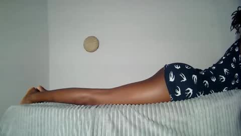 masked_shy_girl online show from April 12, 1:58 pm