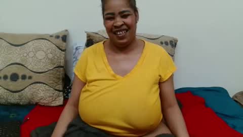 QUEEN online show from May 17, 12:48 pm